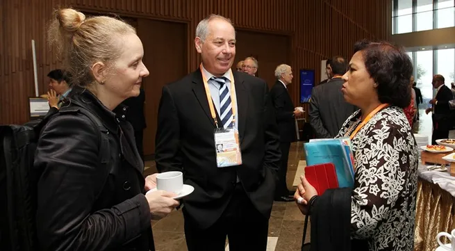 Businesses, APEC leaders to talk