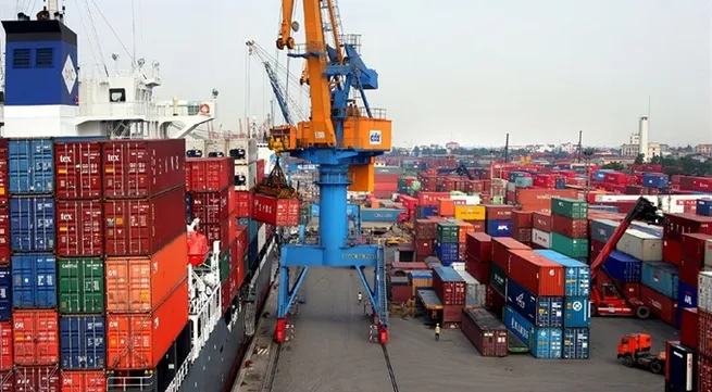 VN exports surge 21% this year