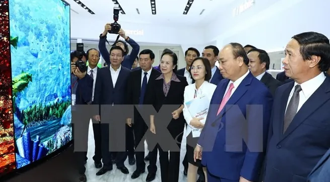 Leaders visit Hải Phòng and Hà Tĩnh