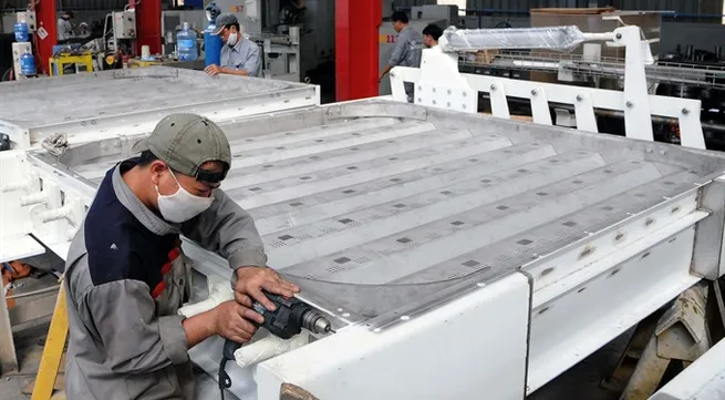 Gov’t to consider amended Decree 38 next month