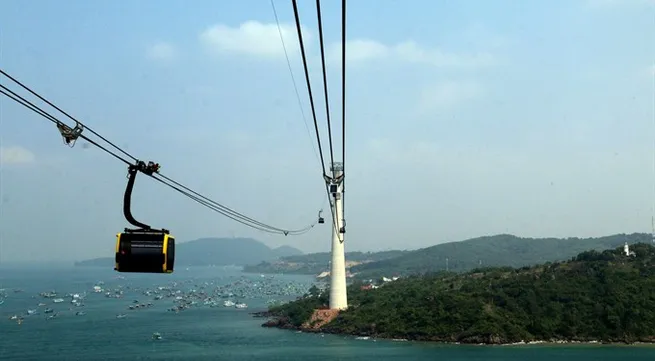 World’s longest sea cable car route launched in Kiên Giang Province