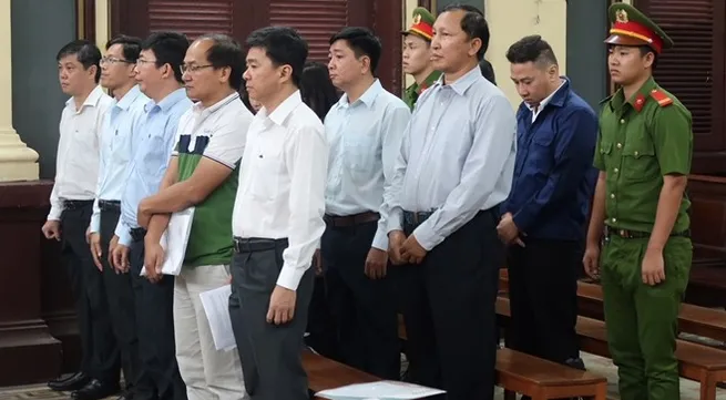 Navibank staff tried for flouting law in Vietinbank exec scam