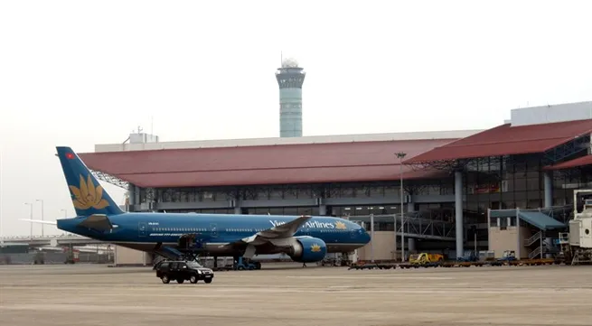 VN authority tightens aviation safety