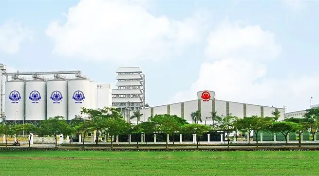 120-year-old liquor company to debut shares