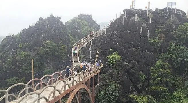 Agencies blamed for illegal structures in heritage site