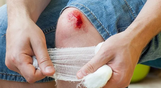 Police officers exposed to HIV, receive timely treatment