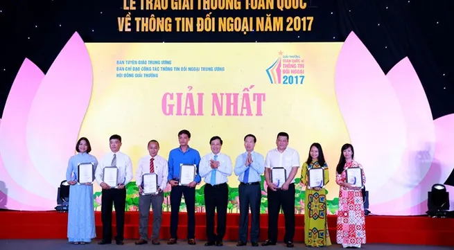 Winners of National External Information Service Awards 2017 honoured