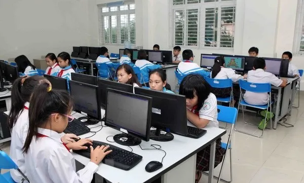 Hà Nội increases tuition fees at public schools
