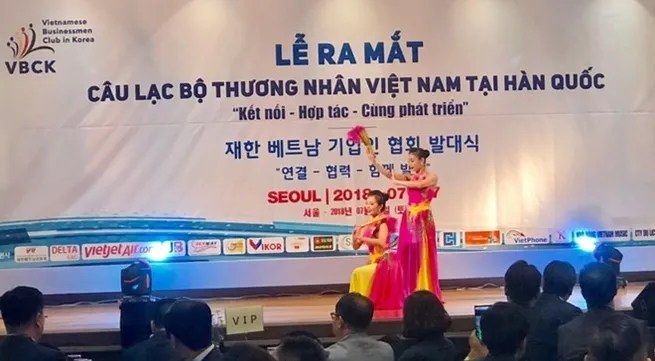 Vietnamese business club makes debut in RoK