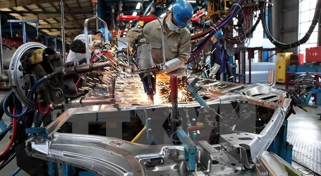 VN’s auto industry at crossroads: report