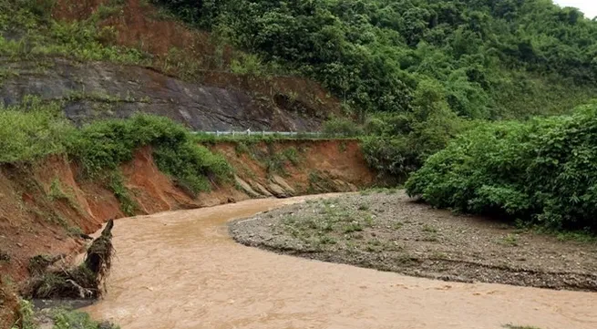 Điện Biên moves households away from threat of landslides