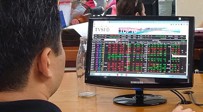 Việt Nam stocks back down