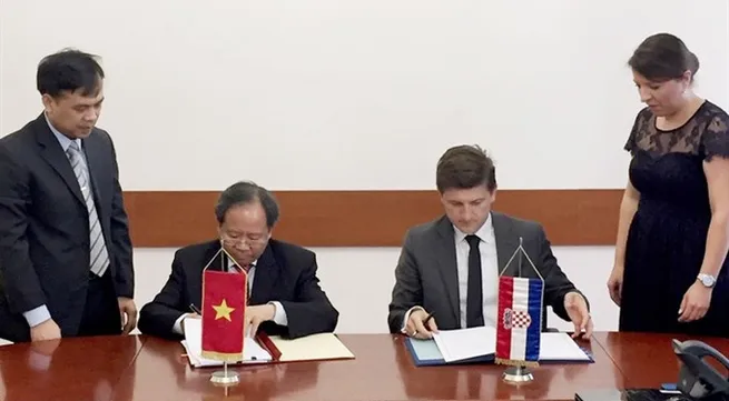 VN, Croatia sign agreement on double taxation avoidance