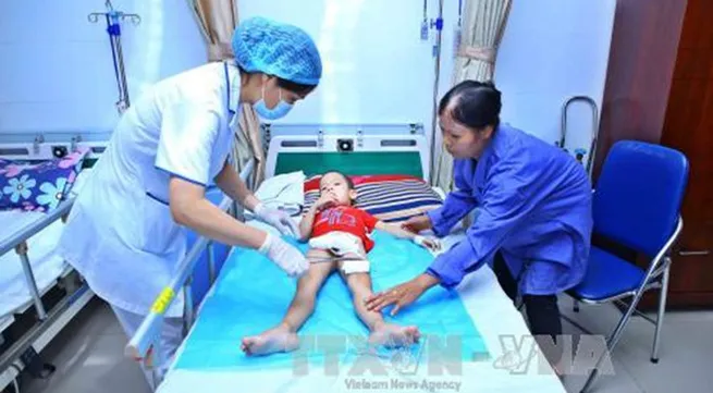 Nurse practitioner to be tried for giving genital warts to 100 children