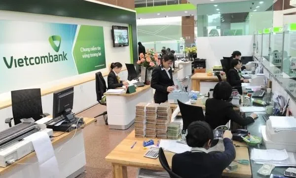 State Treasury deposits at banks down 28%