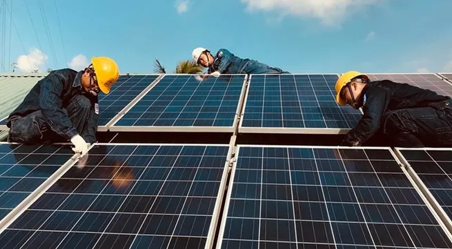 In HCM City, households sell solar power to grid