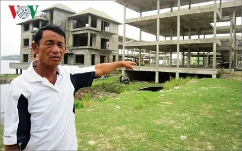 Central province to retreat delayed projects