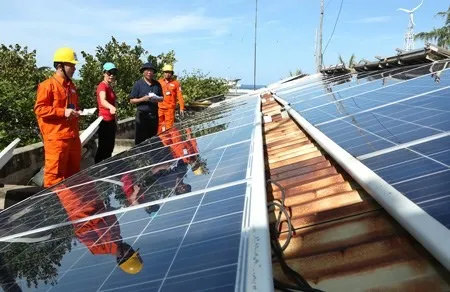 Groundbreaking ceremony held for first solar energy plant in Bình Thuận