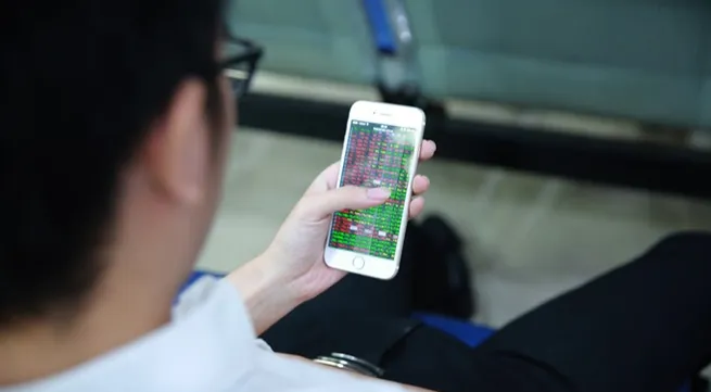 VN Index falls in November’s last day