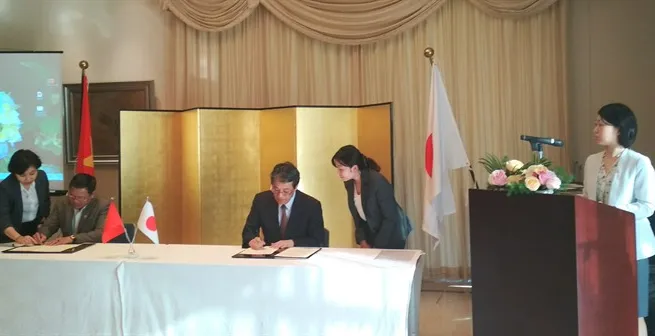 Japan continues providing grants to local development projects in VN