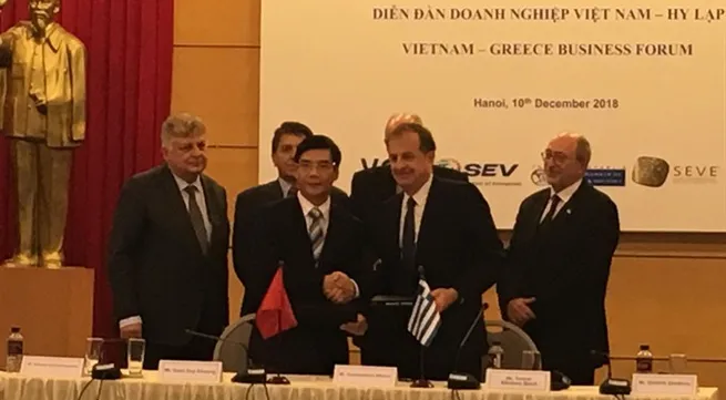 VN and Greece promote trade and investment