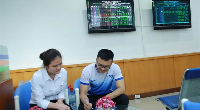 Fed interest rate hike has little impact on shares