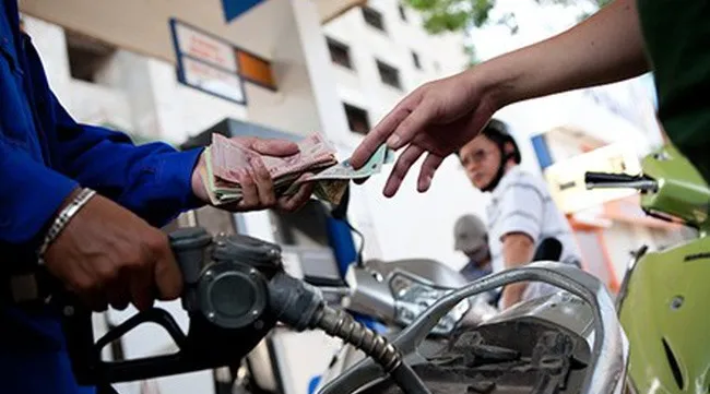 Petrol prices see fifth straight decrease