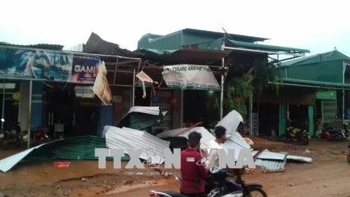 Whirl wind in Dak Nong cause damages