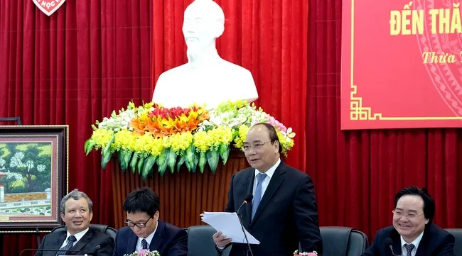 PM Phuc: Hue University should promote self-reliance and creation