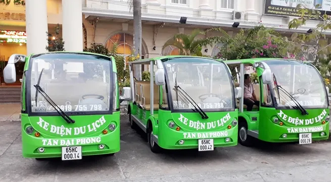 Electric bus tours in Can Tho