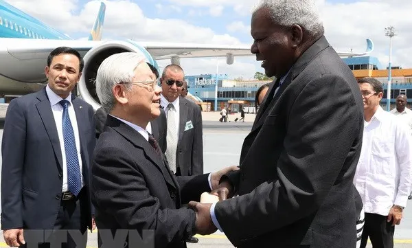 Party chief begins state visit to Cuba