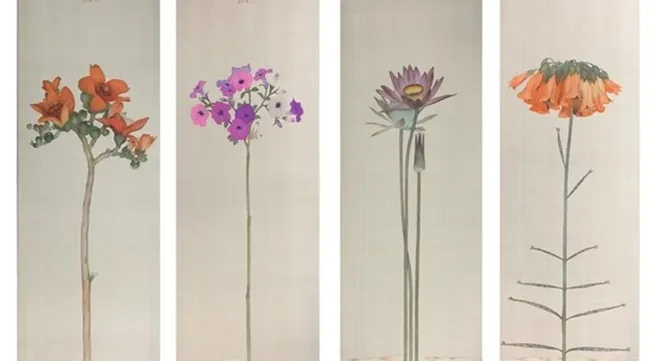 Artist keeps silence to feel nature