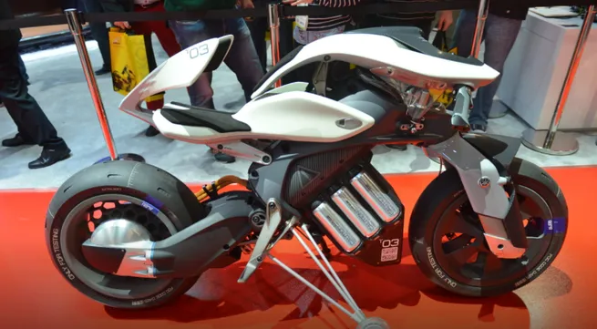 Autonomous and robot-driven motorcycles are presented CES 2018