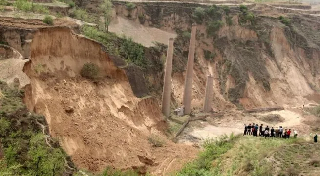 Landslide kills 9 in northern China