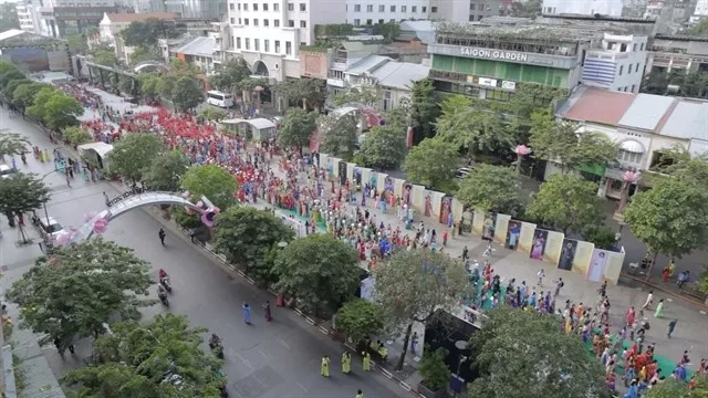 HCM City to ban vehicles from city centre roads during holidays