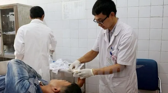 More young doctors volunteer to work in disadvantaged areas