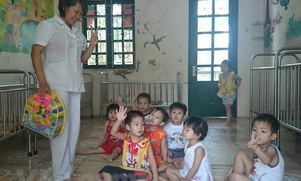 Alternative care given to orphaned children in Thai Nguyen