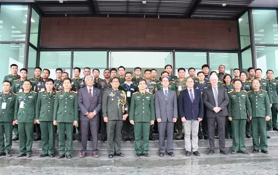 Training course on civilian protection in peacekeeping operations opens in Hanoi