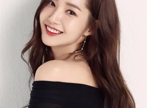 Korean stars to attend award ceremony in Hanoi this November