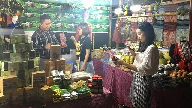 Ha Giang’s signature cultural and tourist products introduced in Hanoi