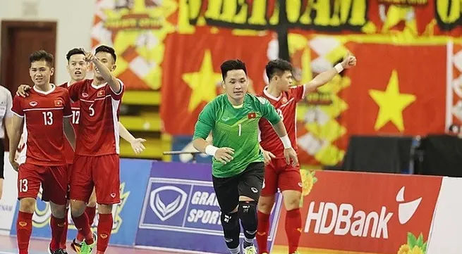 Futsal: Vietnam top Group B after 2-0 win against Australia