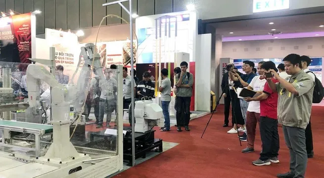 Support industry expos open in Ho Chi Minh City