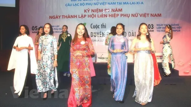 Vietnamese Women’s Day observed in Laos, Malaysia