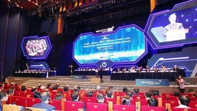 Vietnam’s Industry 4.0 Summit 2019 opens in Hanoi