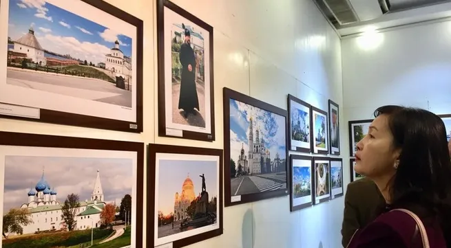 Exhibition spotlights Vietnam – Russia friendship