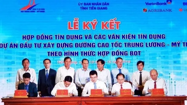 VND6,686 billion credit package signed for Trung Luong – My Thuan expressway