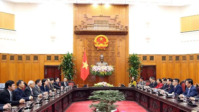 Deputy PM meets delegates to Vietnam-China People’s Forum