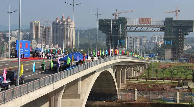 Vietnam – China Bac Luan bridge II ready for operation