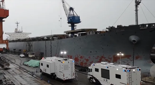 Carbon dioxide leak on Chinese cargo ship