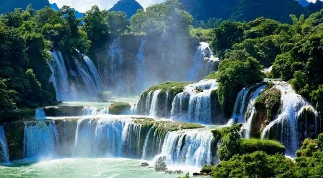 Two Vietnamese waterfalls among world’s most beautiful: MSN